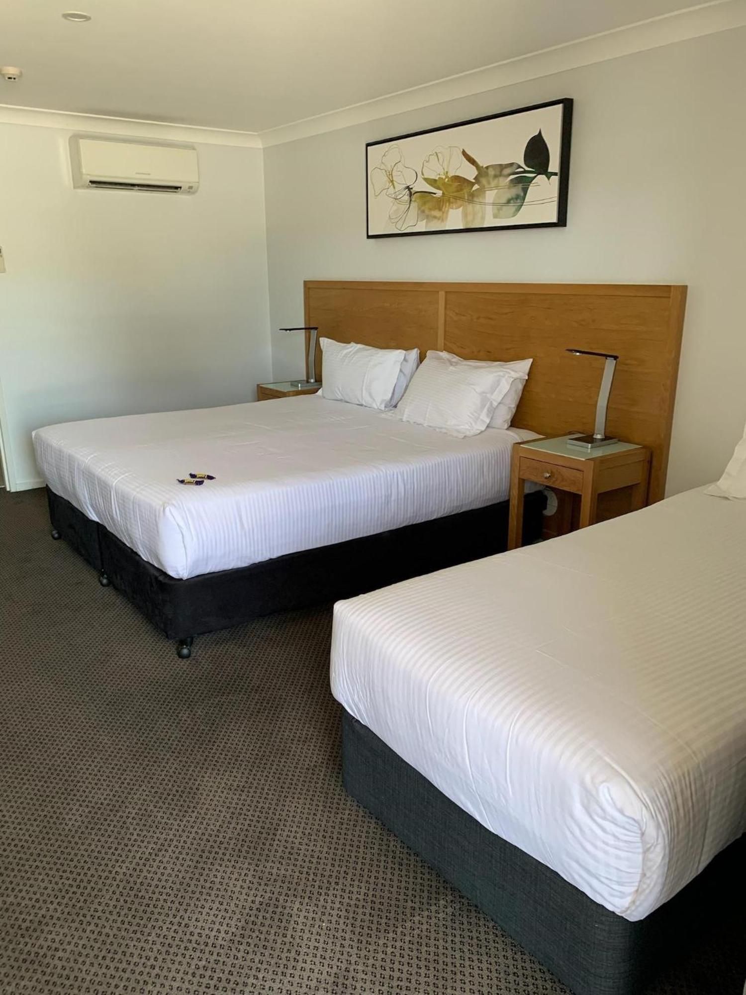 Best Western Club Quirindi Motel エクステリア 写真