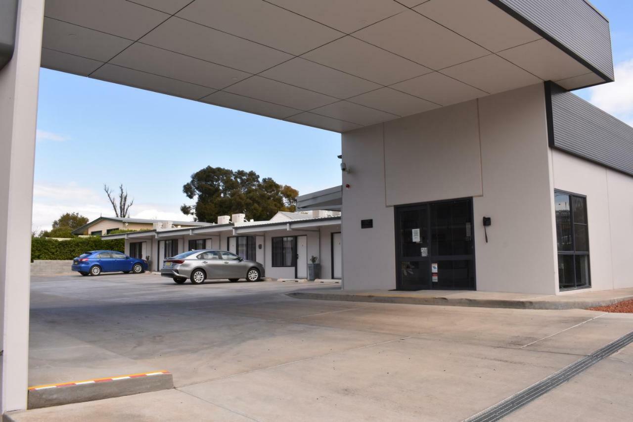 Best Western Club Quirindi Motel エクステリア 写真